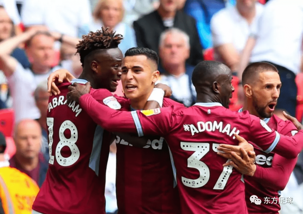 云棋牌游戏-阿森纳不断突破！，科维托娃连续五场比赛得分超过重要助攻引发球迷热议-云棋牌游戏